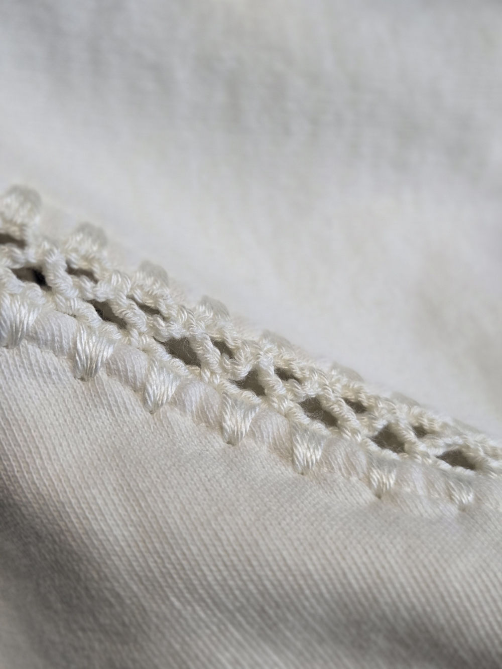 AllSaints White Cropped Sweatshirt with Crochet Shoulder Detailing - Picture 8 of 10